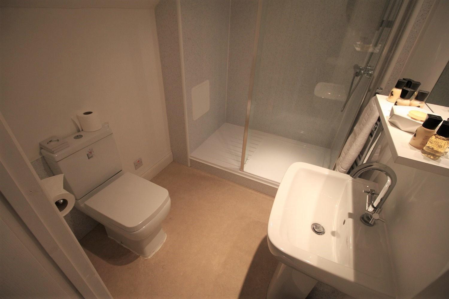 The Carpenters Arms Hotel Newbury  Phòng bức ảnh